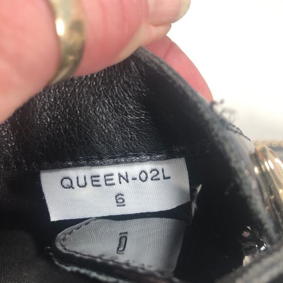 Alexis Bendel Queen -gem embellished logger boots size 6 - Picture 8 of 9